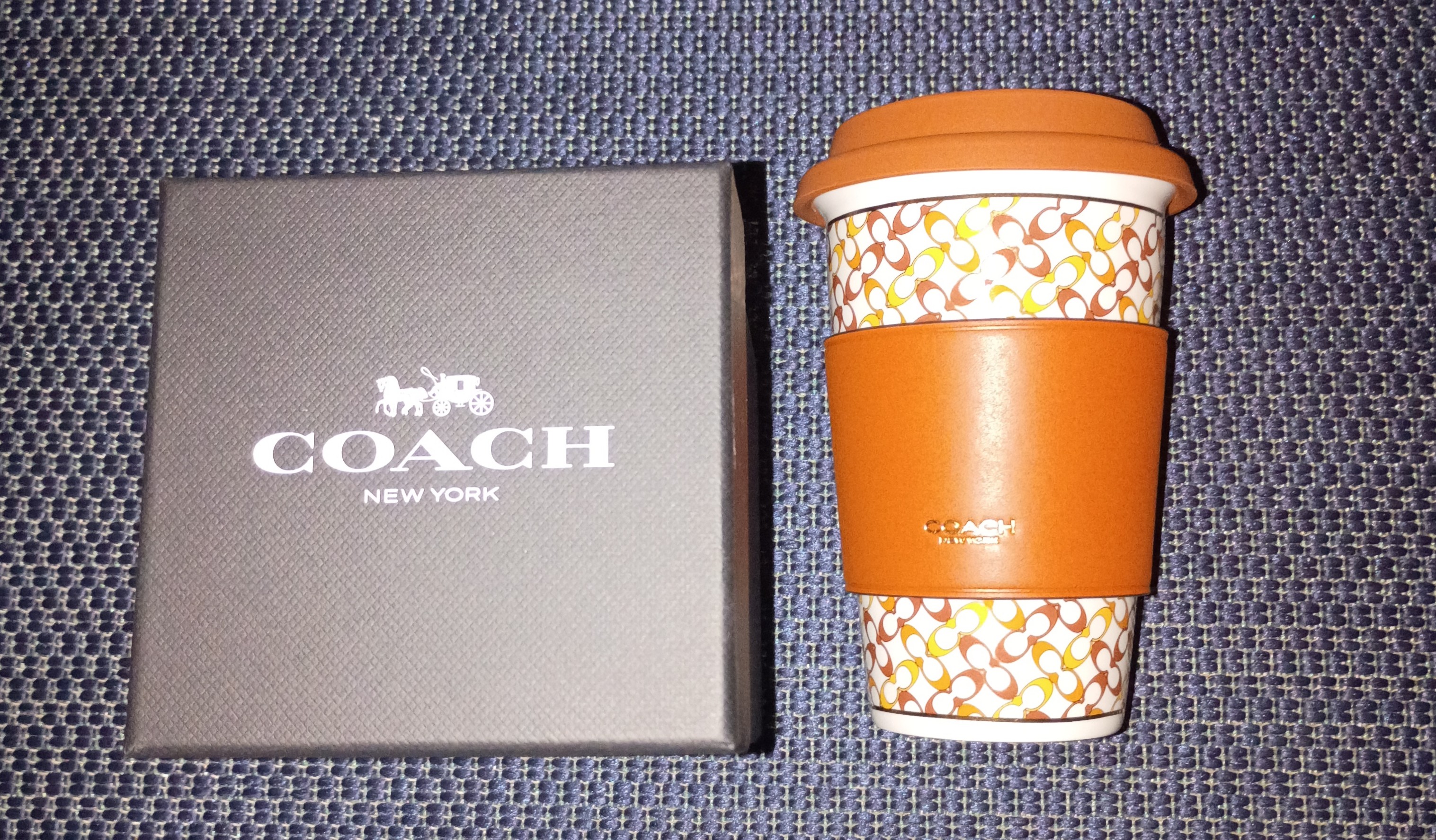 Signature Hot Lidded Cup | COACH
