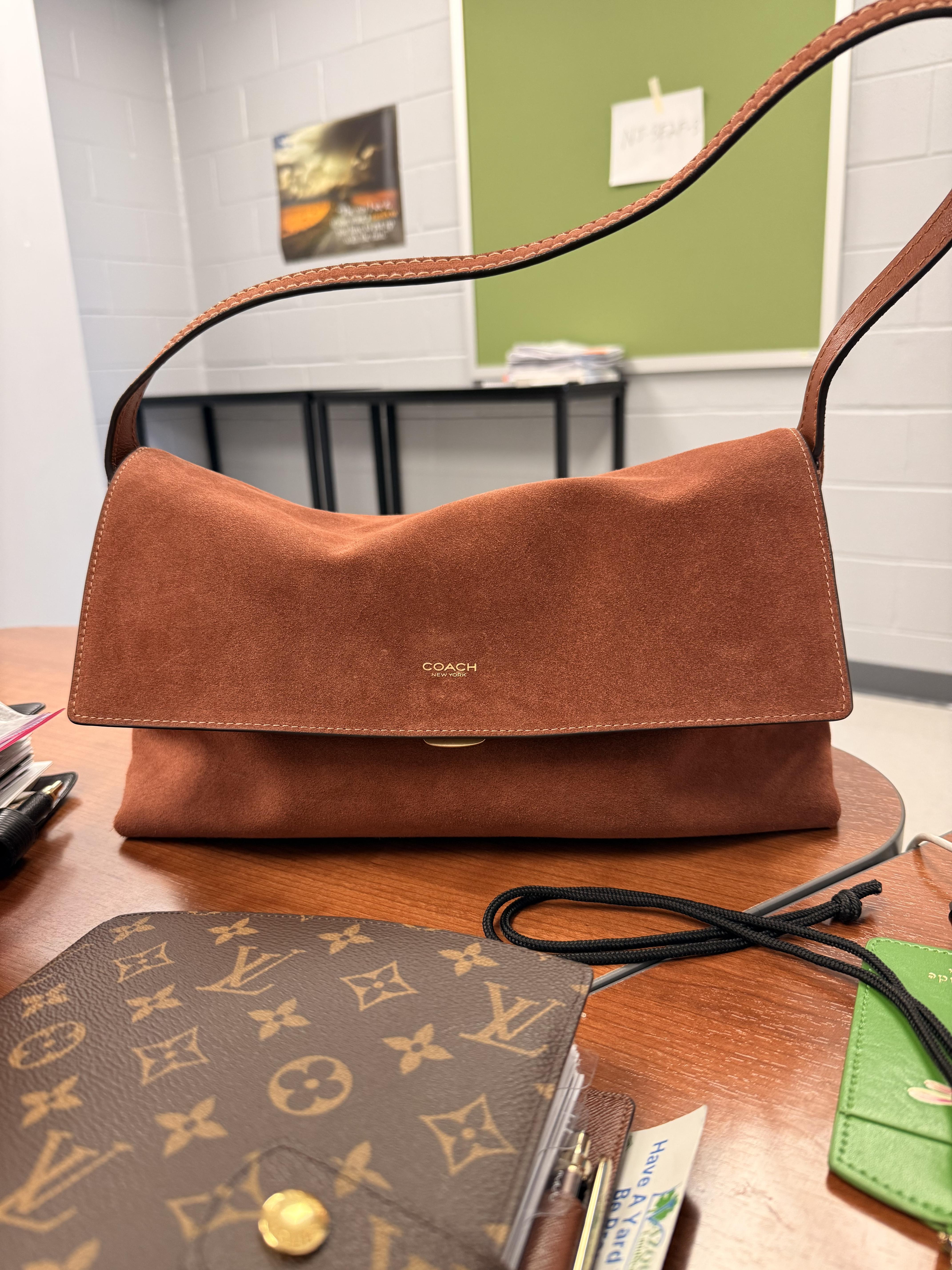 Chelsea Shoulder Bag 36 | Bags | Coach | COACH®