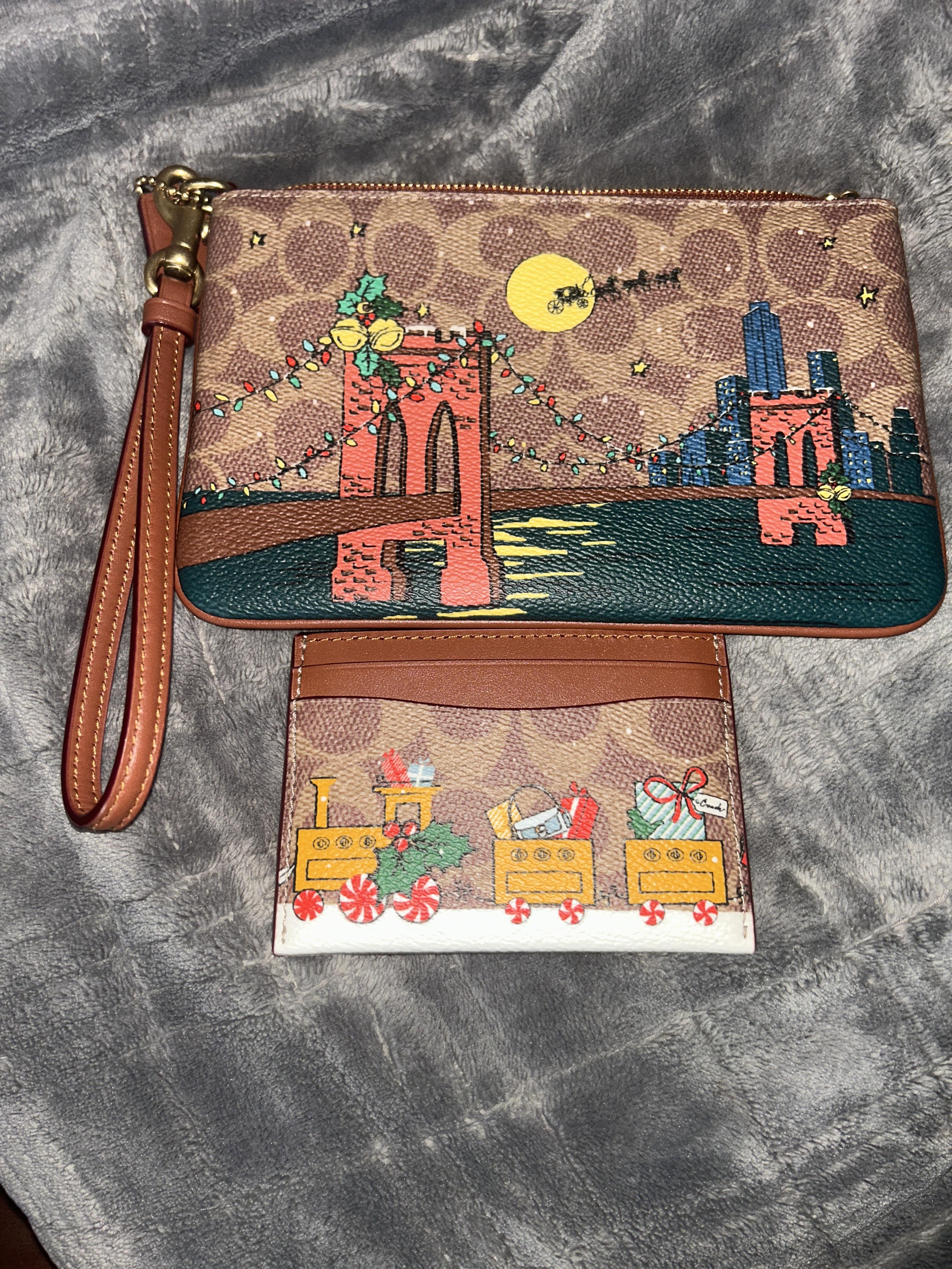 coach＊Essential Card Case＊ロゴカードケース Amazon.co.jp: [Coach] カードケース Essential Slim Card Case