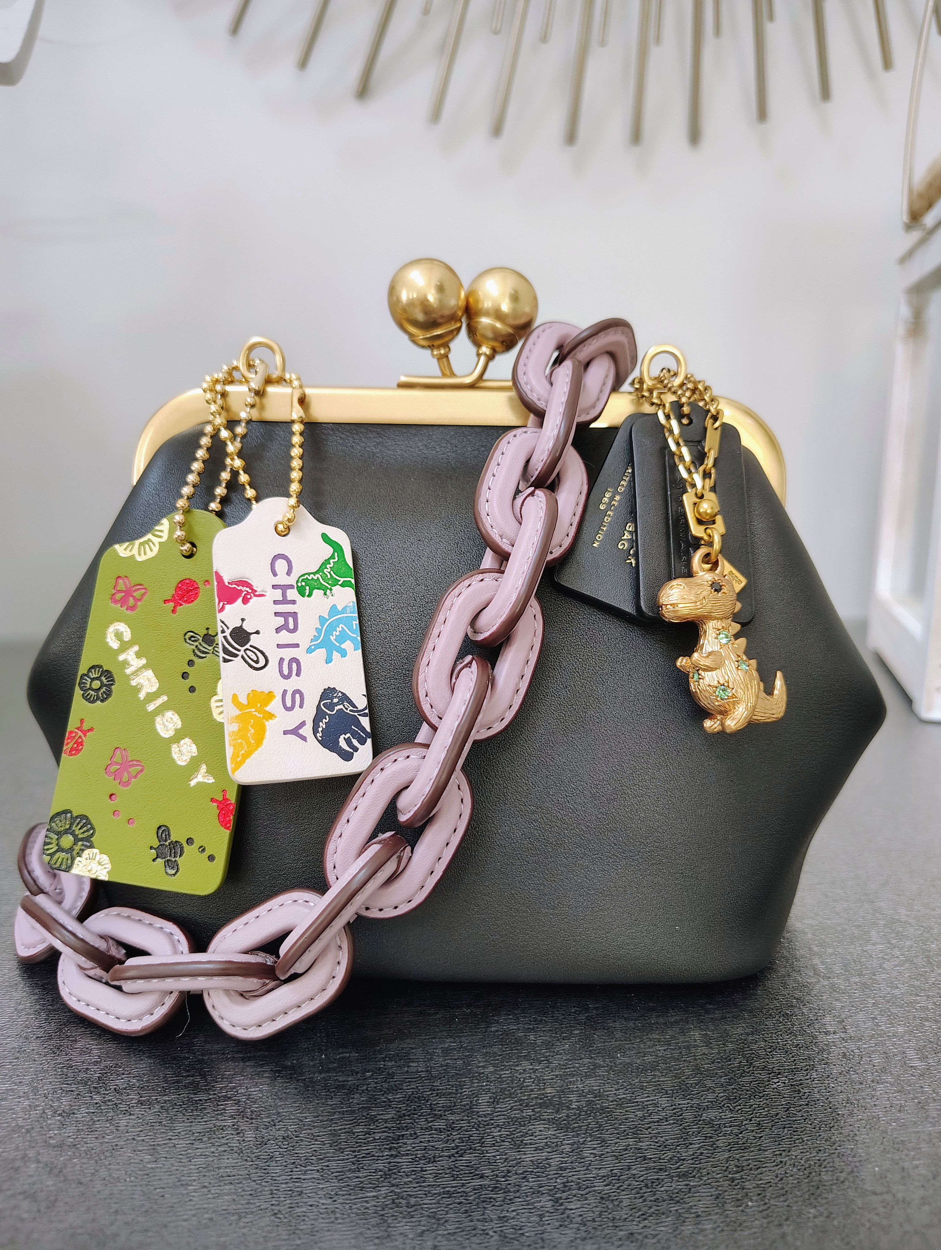 【極美品】COACH キスロックパース ケース 財布 Cロゴ COACH Square Black Bi-fold Purse Coin Case Kiss Lock Rare New | eBay