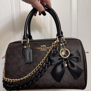 Rowan Satchel Bag In Maxi Signature Canvas | COACH®