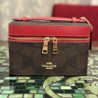 Cosmetic Case In Maxi Signature Canvas | Accessories | Coach | COACH®