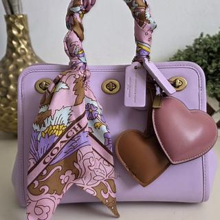 Buy Now Turnlock Tote Bag 22 | Bags | Coach | COACH®