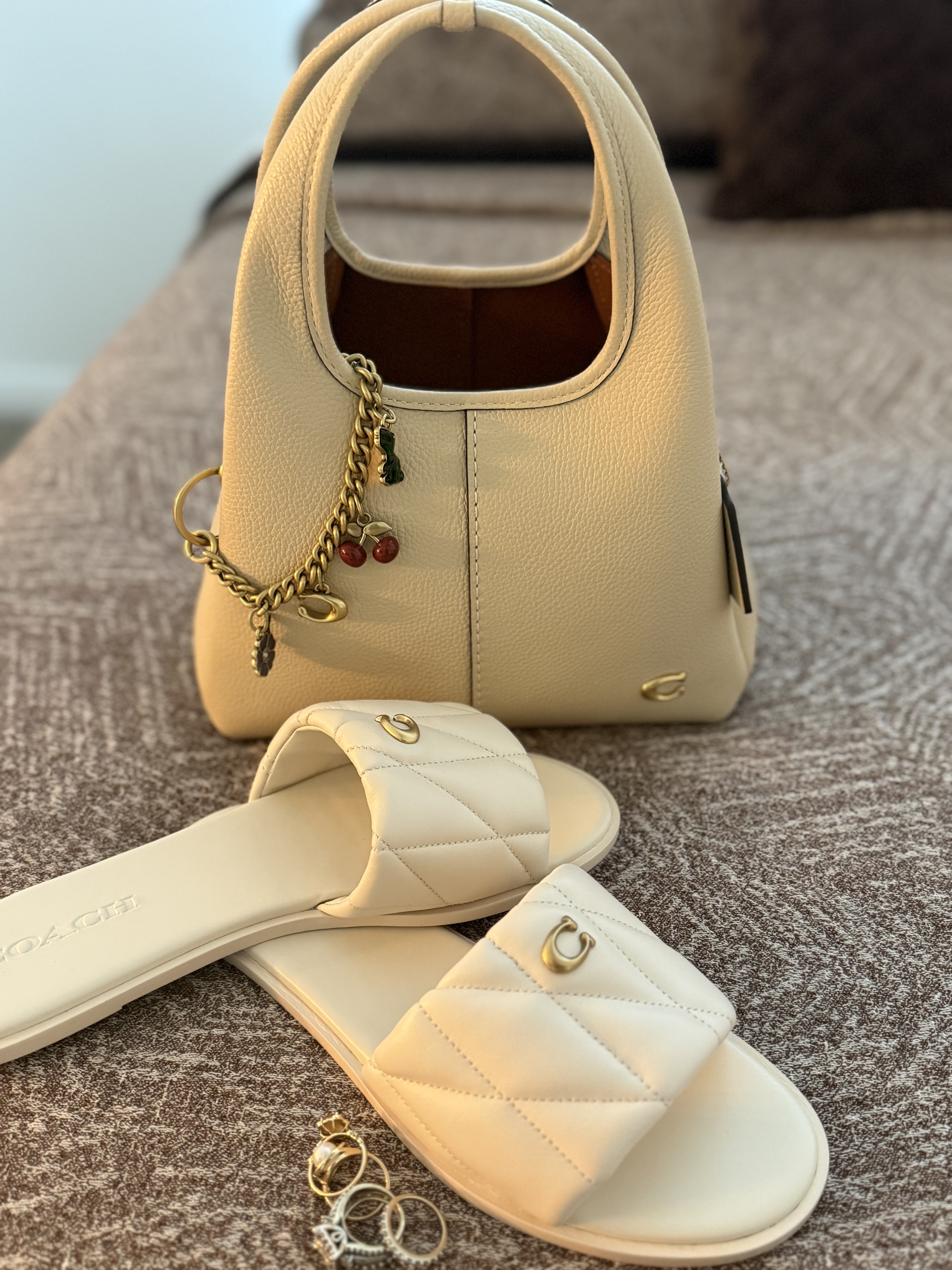 【Coach】レディース Holly サンダル プラットフォーム CAR66 Amazon | Coach レディース Holly サンダル プラットフォーム