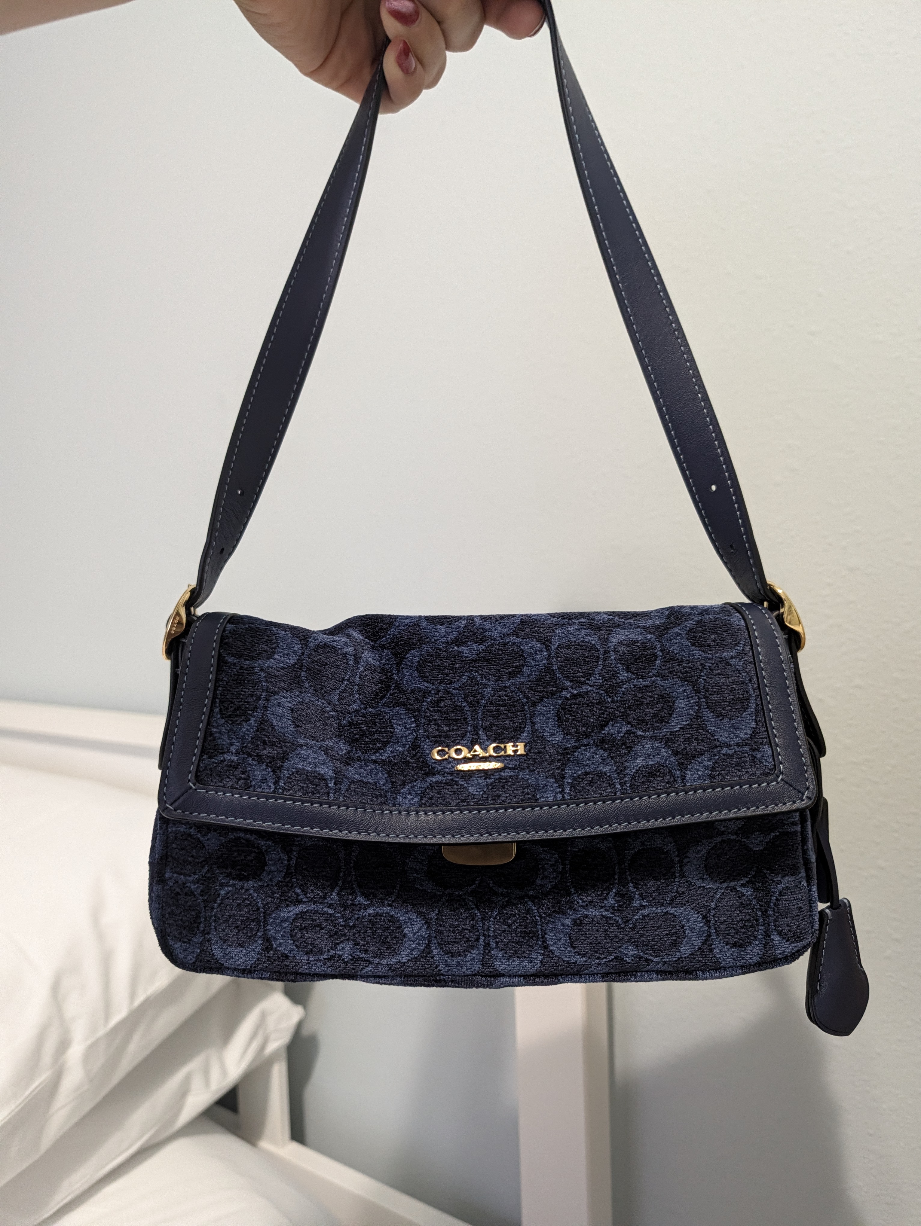 Etta Small Flap Shoulder Bag With Floral Appliqué | COACH®