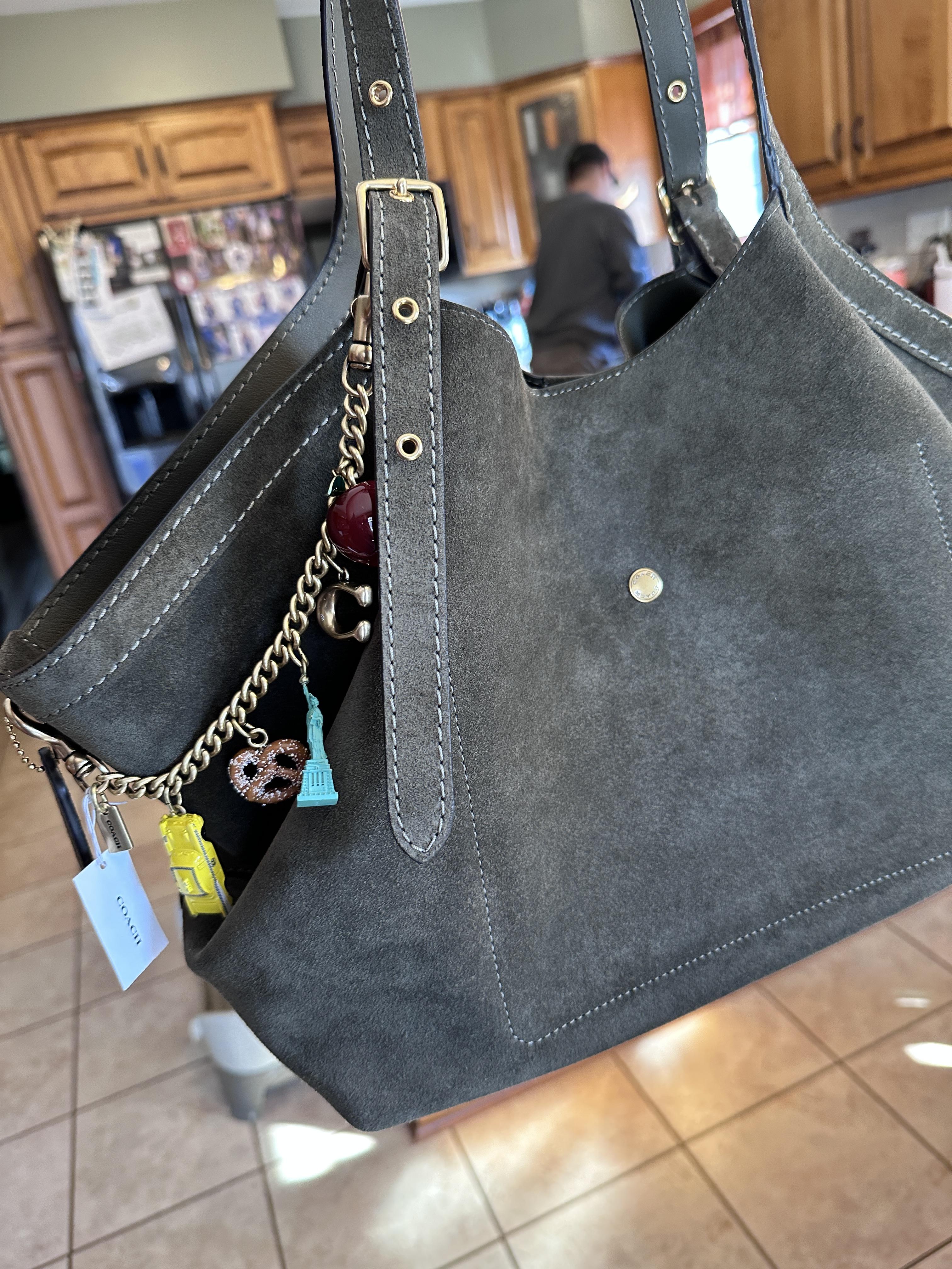 New York Motif Chain Bag Charm | Accessories | Coach | COACH®