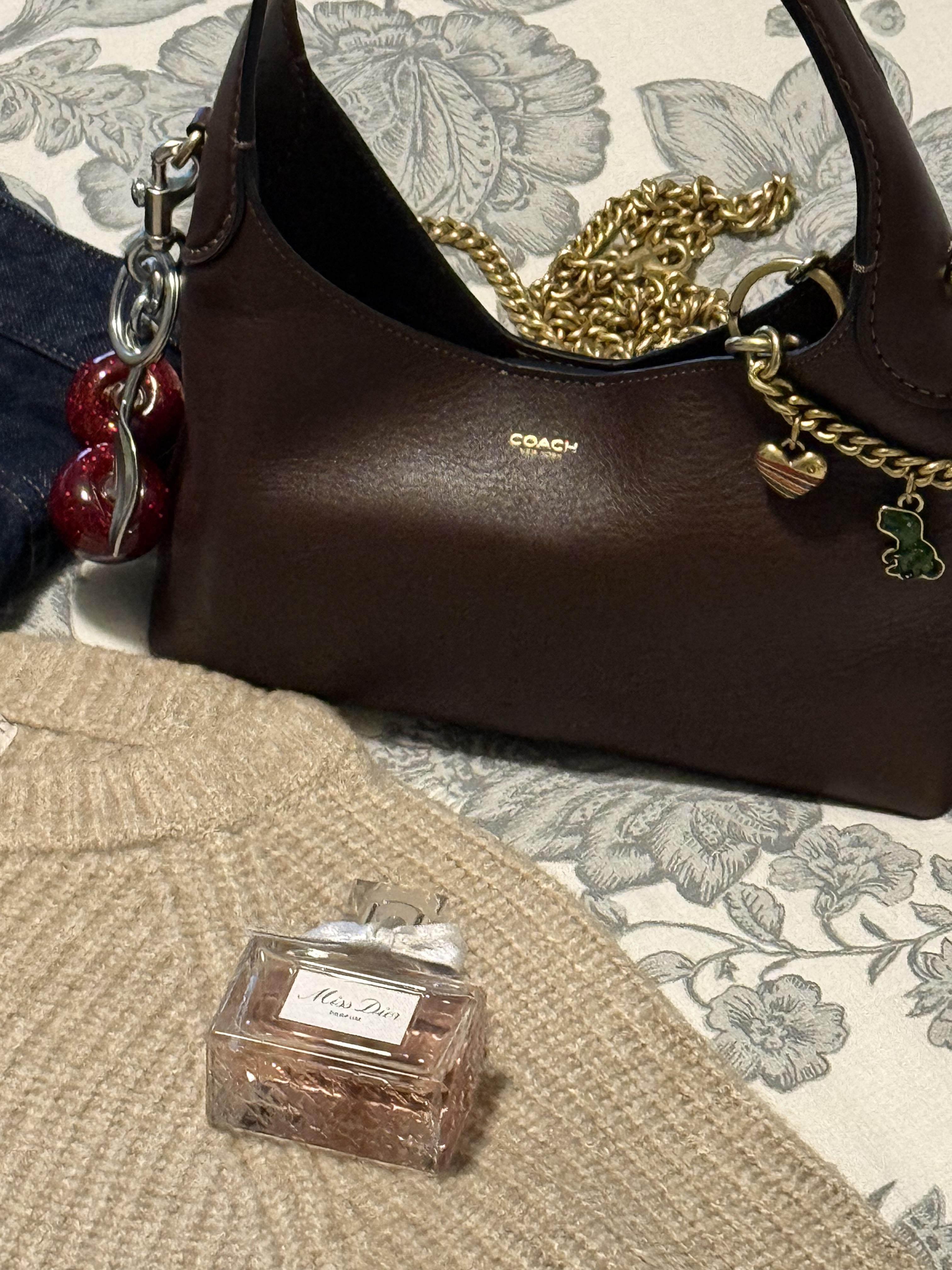 COACH® | Motif Chain Bag Charm