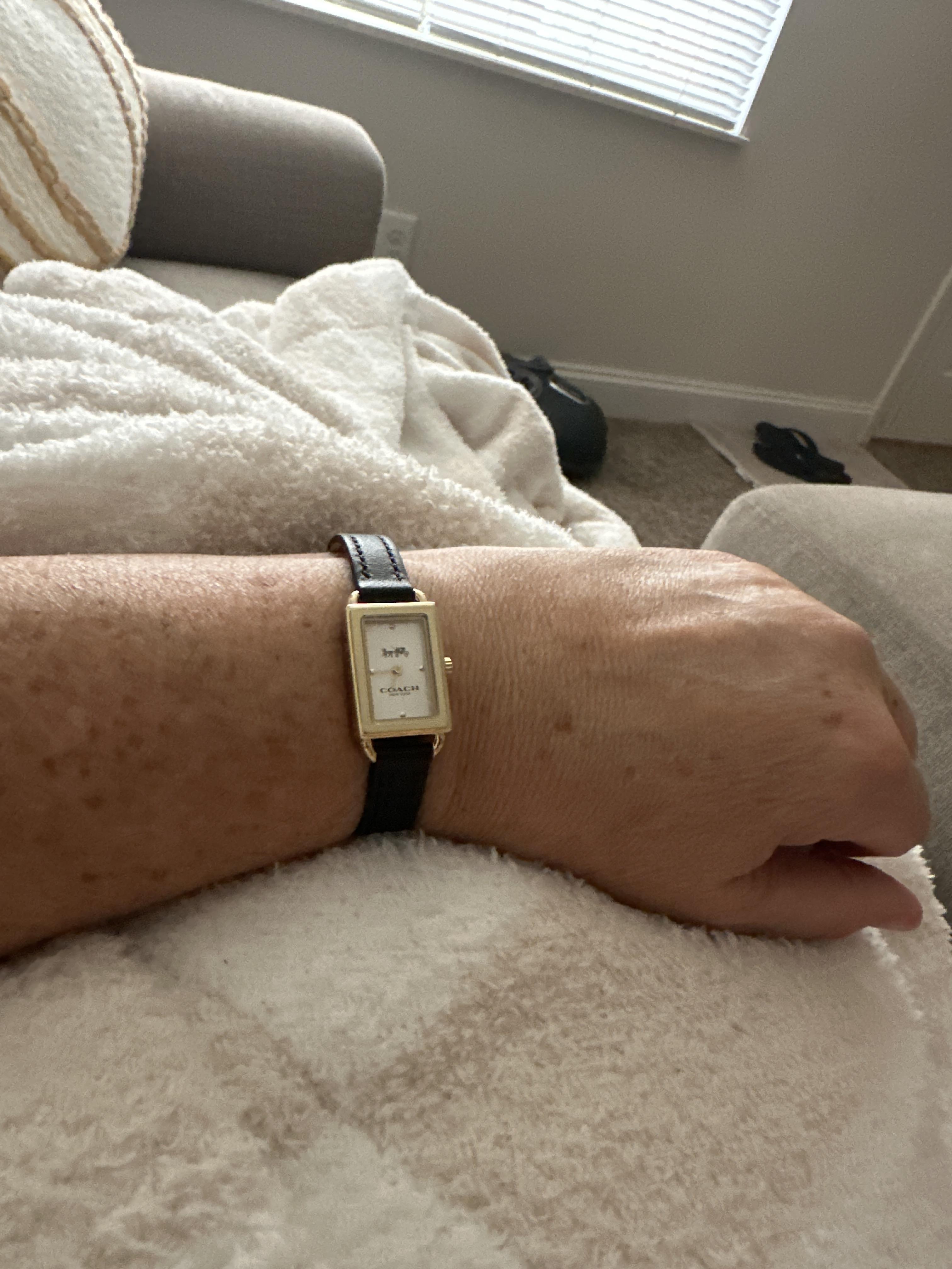 NIB Coach Liz Watch, 34 Mm [B15] COACH Liz Gold Tone Leather Watch 24 mm C3620, Quartz  main image 2