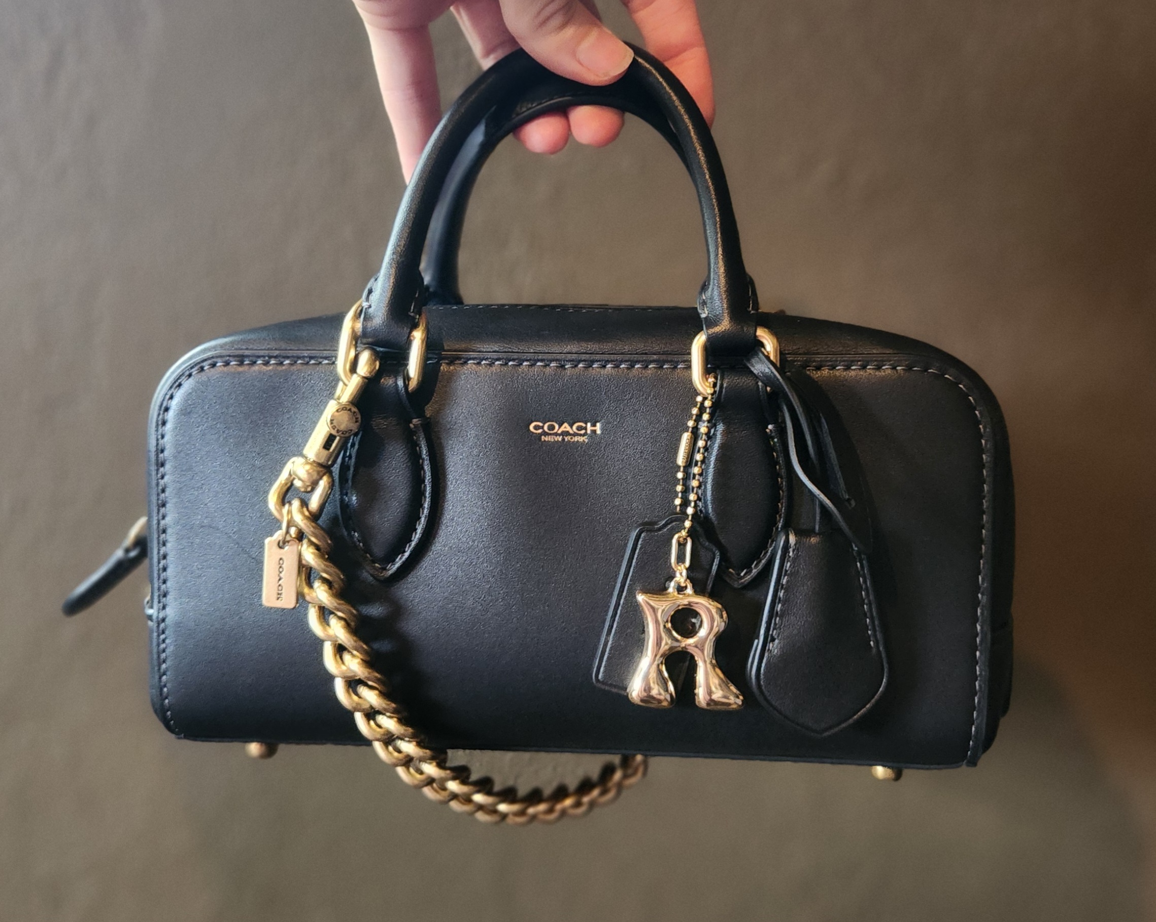 CY917【COACH】2way バワリー サッチェル Bowery Satchel 22 COACH Bowery Satchel 22 Shoulder Bag Dark Stone CY917 Outlet