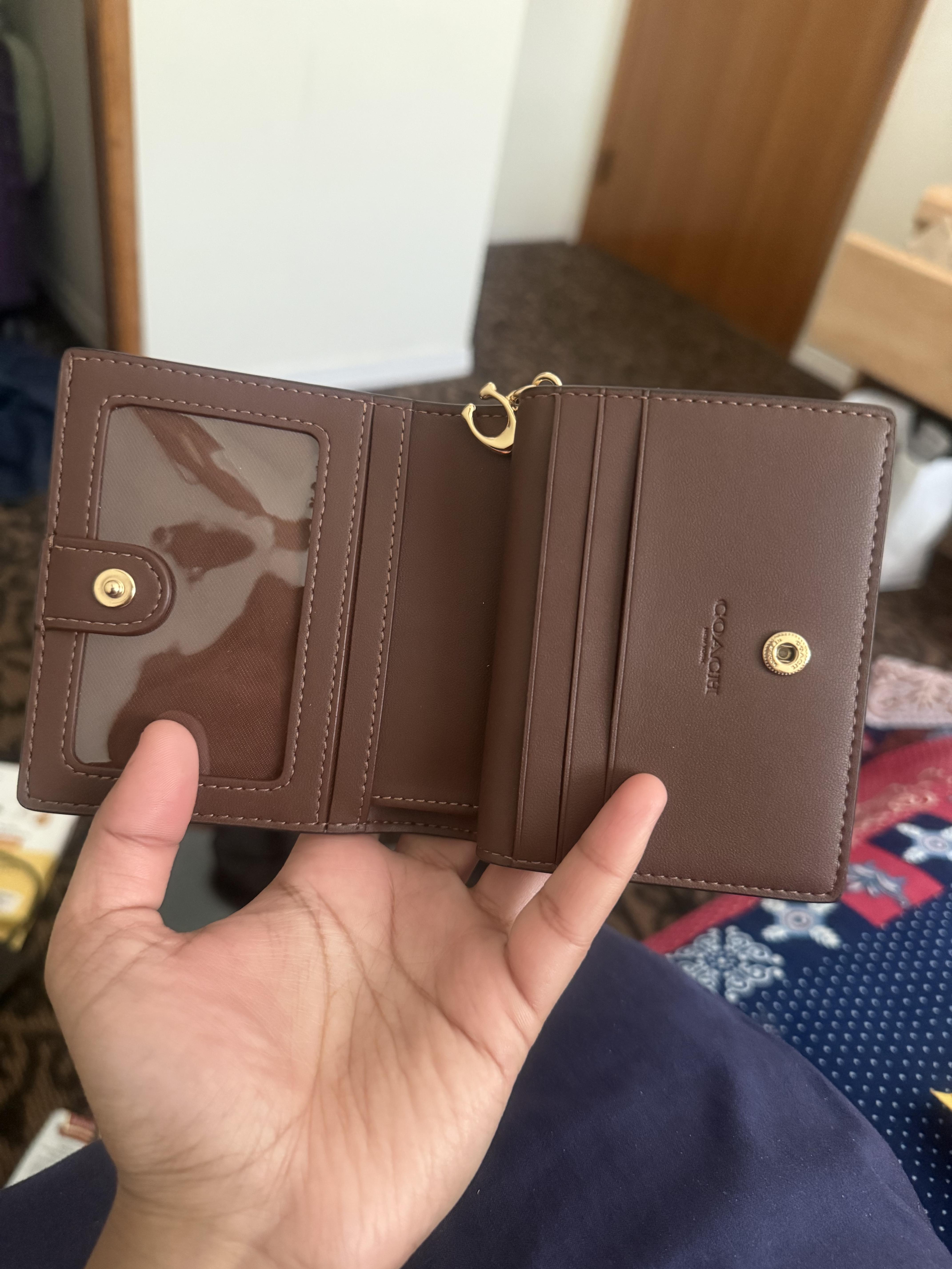 Snap Wallet In Signature Canvas | Wallets | Coach | COACH®