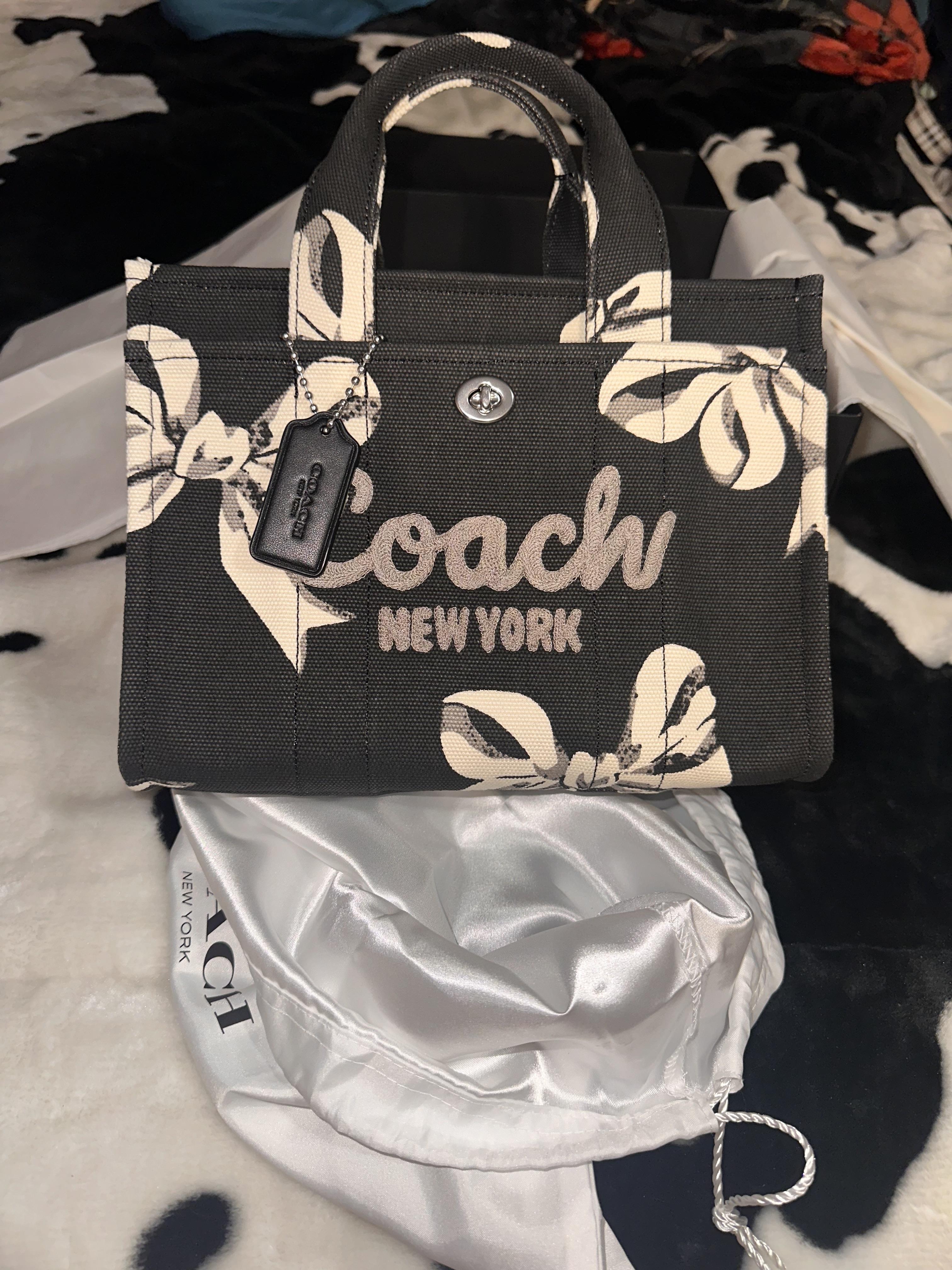 COACH® | Cargo Tote Bag 26 With Bow Print