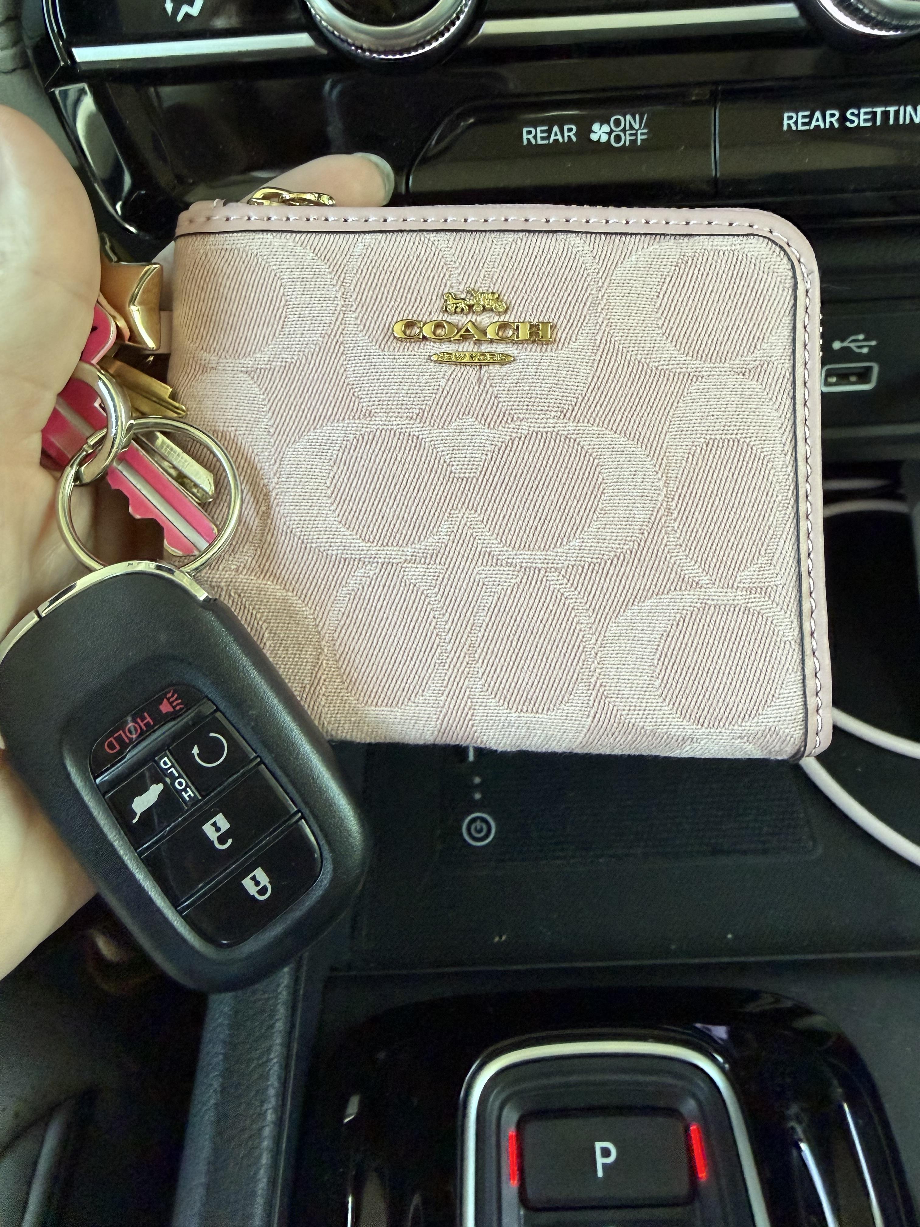Small Corner Zip Wallet In Signature Canvas | Wallets | Coach | COACH®
