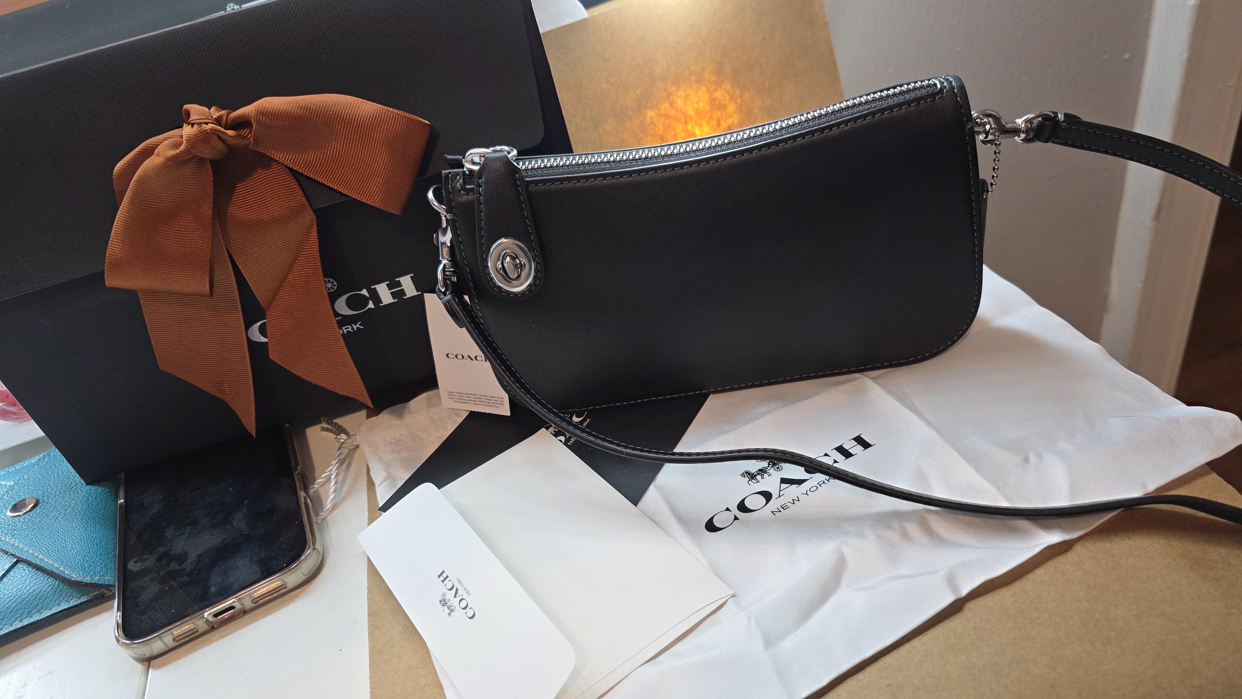 【GODPIVA】Sarahバッグ COACH® | Upcrafted Penn Shoulder Bag