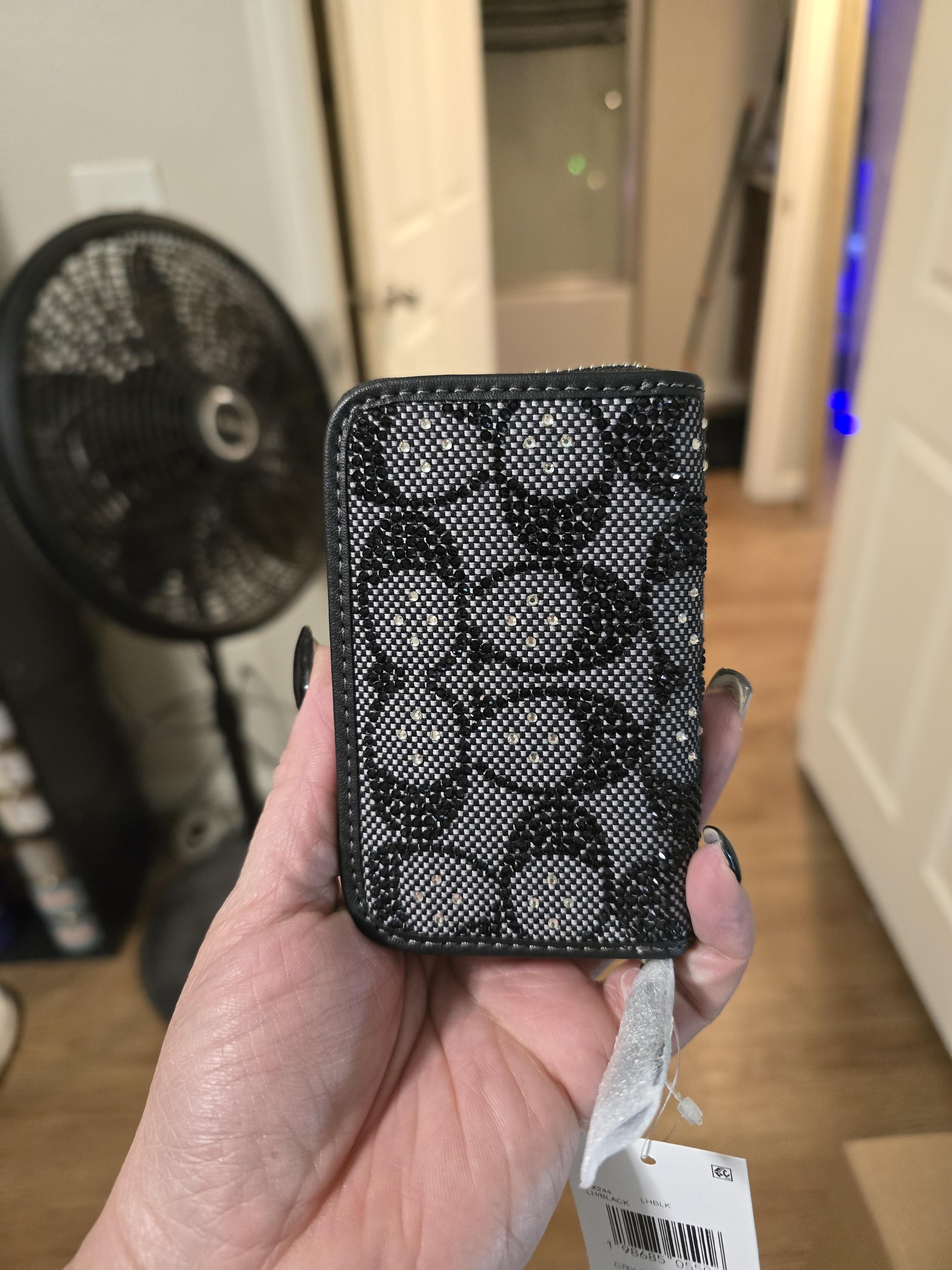 Essential Small Zip Around Card Case In Crystal Signature Jacquard