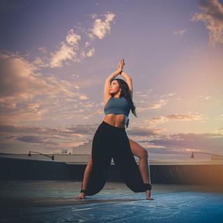 Strappy Back Crop Top | FlexTek®
