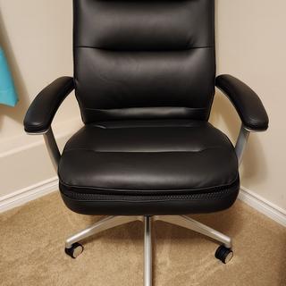 Beautyrest Platinum Sofil Bonded Leather Executive Chair Black 49404B Quill