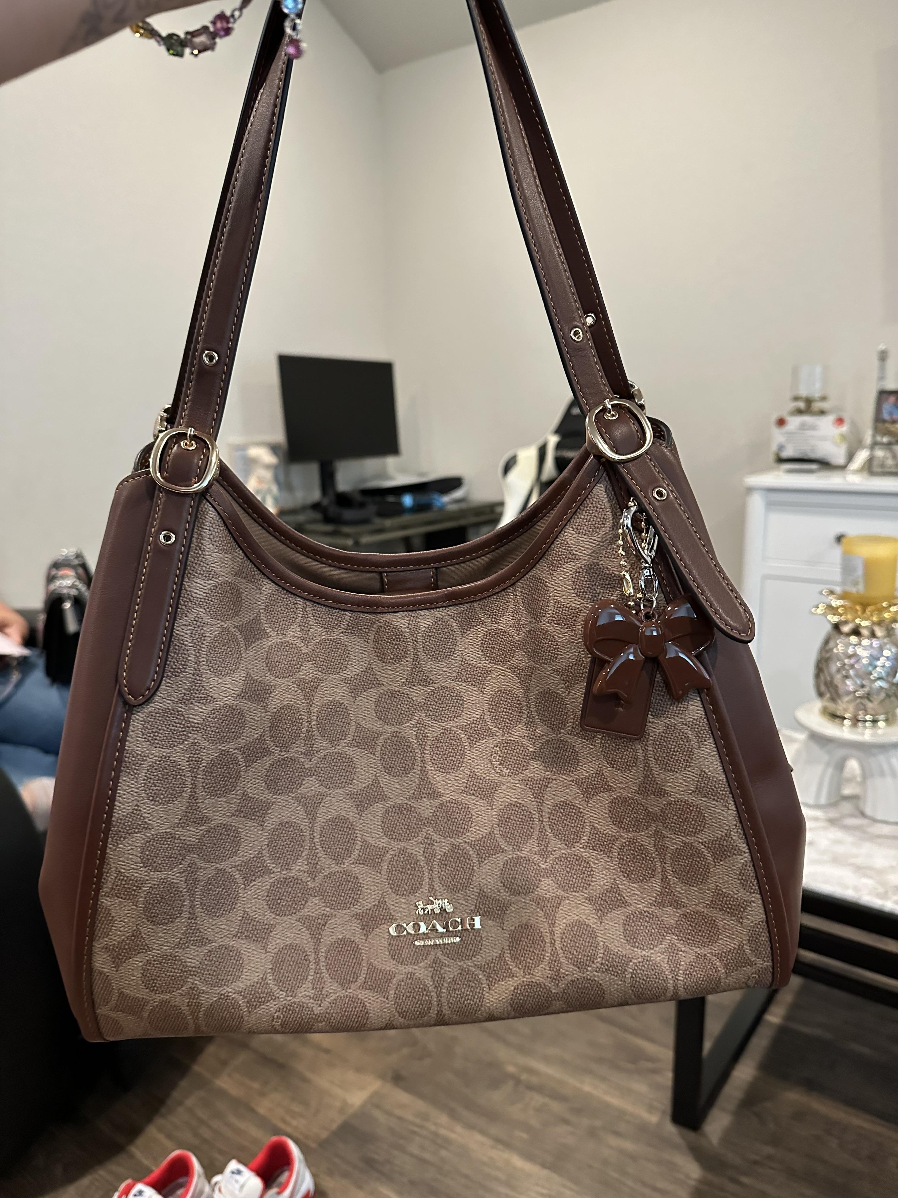 COACH® Outlet Sac à porté-épaule Erin en toile signature