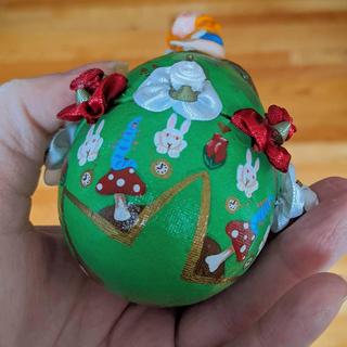 Alice Mache egg 2