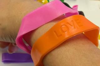 They don't look good once stretch onto your wrist either