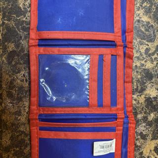 Opened so you can see the pockets. This has been used for years.