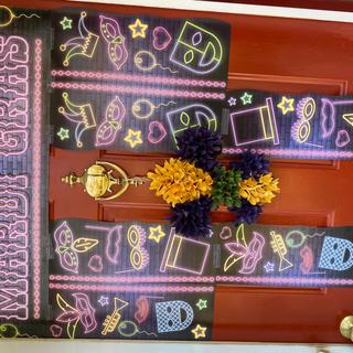 Door borders