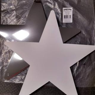 Large stars (12") were not silver on both sides.
