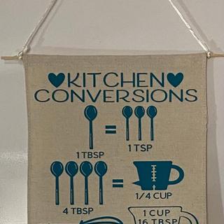 Size is perfect!  I am making 12 of these for xmas gifts in different colors. Easy to use!