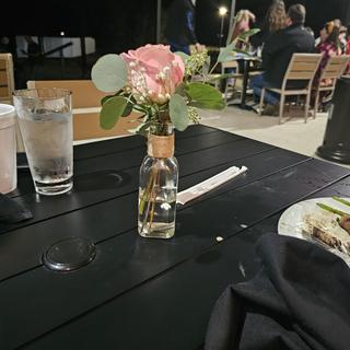 Bud vase
