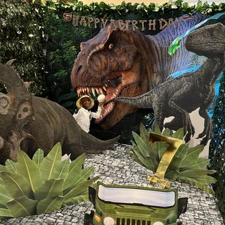 Jungle greenery standees