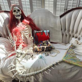 6 Ft. Life-Size Original Mermaid Skeleton Halloween Decoration | Halloween  Express