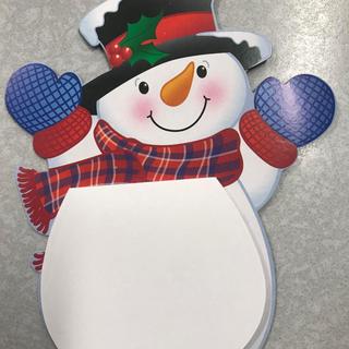 notepad is entirely off kilter from where it would look right on the snowman