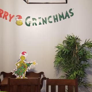 Grinch wall banner adds some fun