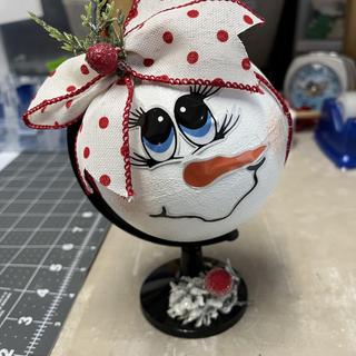 Snow ladies