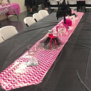 Table runner taped
