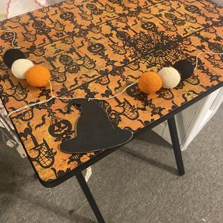 Little felt ball garland