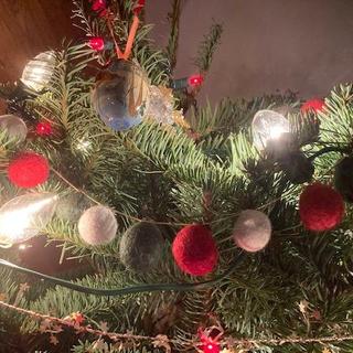pom pom garland