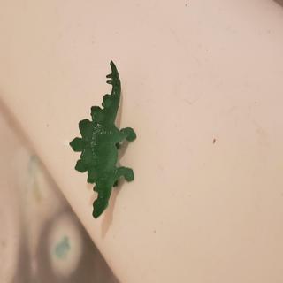 The dino from the bathbomb