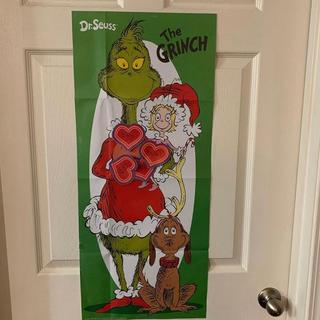 Pin the Heart on the Grinch