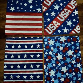 There were 3 each of these 4 patterns in each dozen.