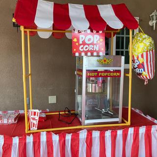 Popcorn station