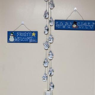 Snowmen just hanging around