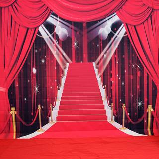 Red carpet with Oscar