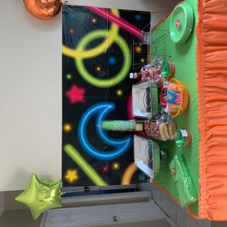 Backdrop used sideways for the Food table!!