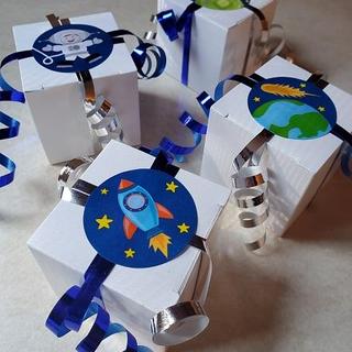 treat boxes