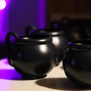 Cauldron Cups