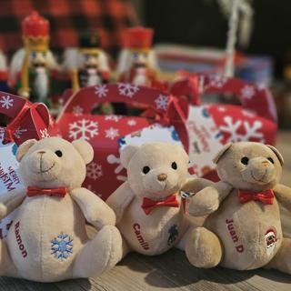 teddy bears.