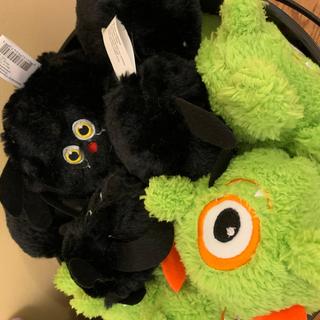 Spiders and one eyed monsters