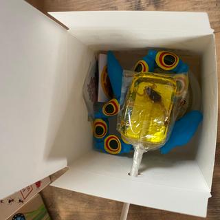 Wiggle snakes inside box both from OT