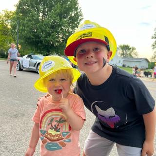 loving the hardhats