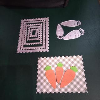 Rectangle dies with carrot dies